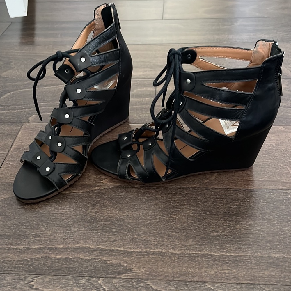 New Without Tags - image 2